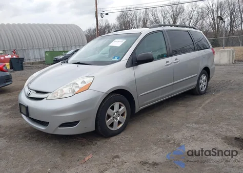 2006 Toyota Sienna Le z USA, uszkodzony, nr VIN 5TDZA23C36S575687